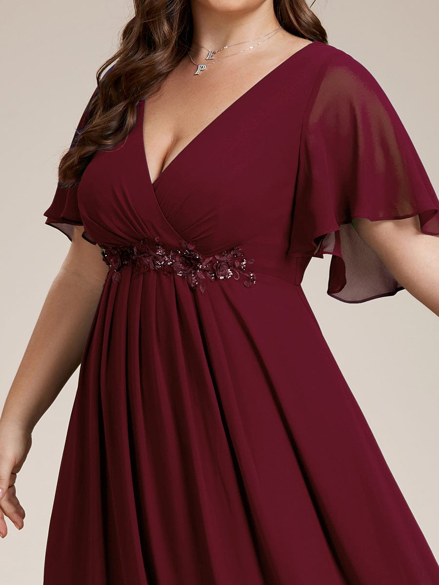 Plus Size Floral Applique Short Sleeve A-Line Chiffon Evening Dress #color_Burgundy Plus Size Floral Applique Short Sleeve A-Line Chiffon Evening Dress #color_Burgundy