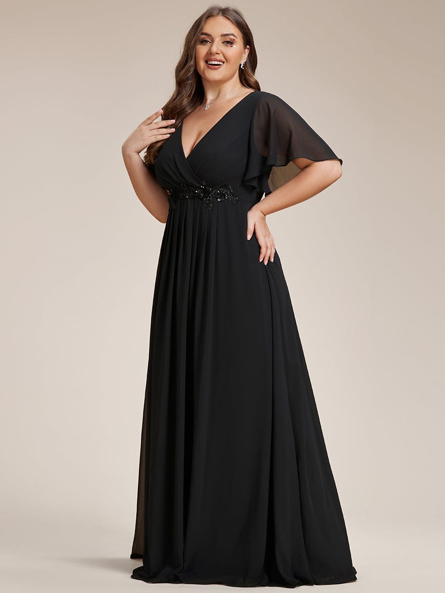 Plus Size Floral Applique Short Sleeve A-Line Chiffon Evening Dress #color_Black Plus Size Floral Applique Short Sleeve A-Line Chiffon Evening Dress #color_Black