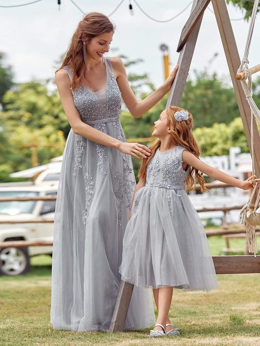 Color=Grey | Lovely A-Line Tulle Floral Appliqued Flower Girl Dress For Wedding-Grey 9 Color=Grey | Lovely A-Line Tulle Floral Appliqued Flower Girl Dress For Wedding-Grey 9