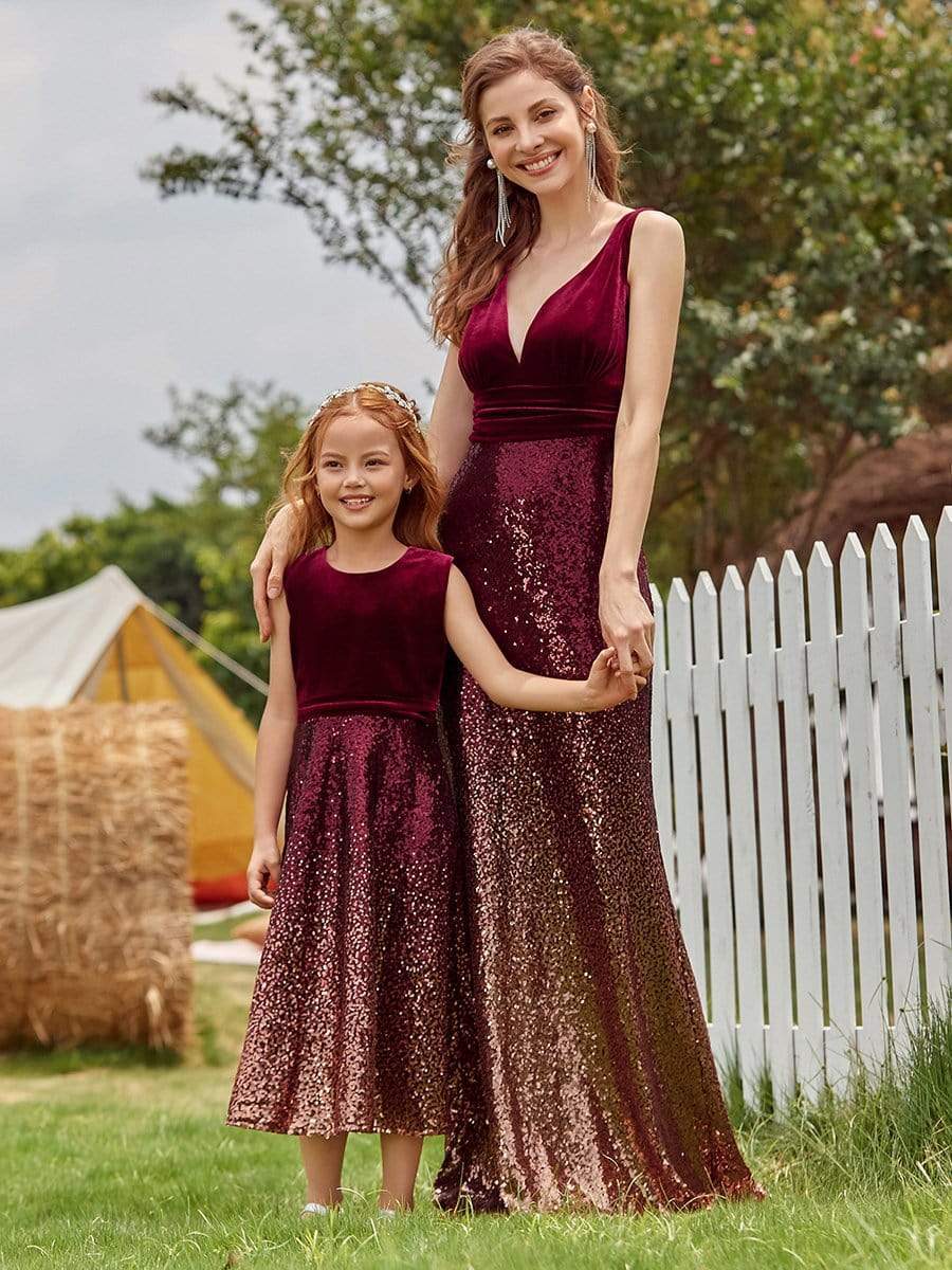 Color=Burgundy | Trendy O-Neck Sleeveless Velvet & Sequin Flower Girl Dress-Burgundy 6 Color=Burgundy | Trendy O-Neck Sleeveless Velvet & Sequin Flower Girl Dress-Burgundy 6