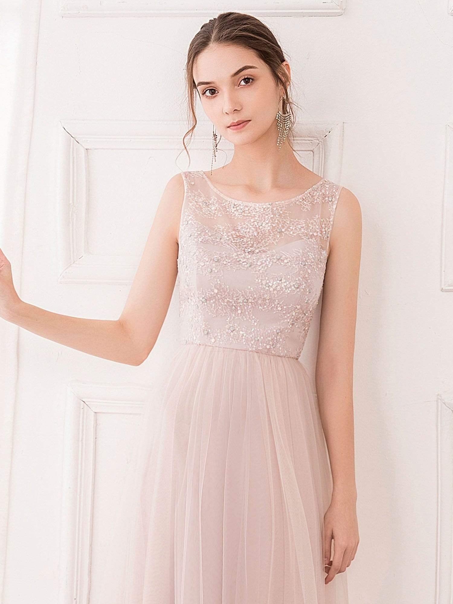 Color=Pink | Romantic A-Line O-Neck Embroidery Tulle Bridesmaid Dress-Pink 5 Color=Pink | Romantic A-Line O-Neck Embroidery Tulle Bridesmaid Dress-Pink 5