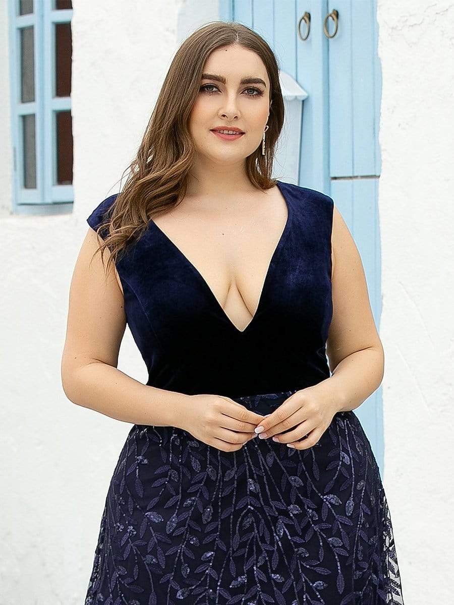 Color=Navy Blue | Plus Size Double V Neck Embroidery Prom Dress-Navy Blue 5