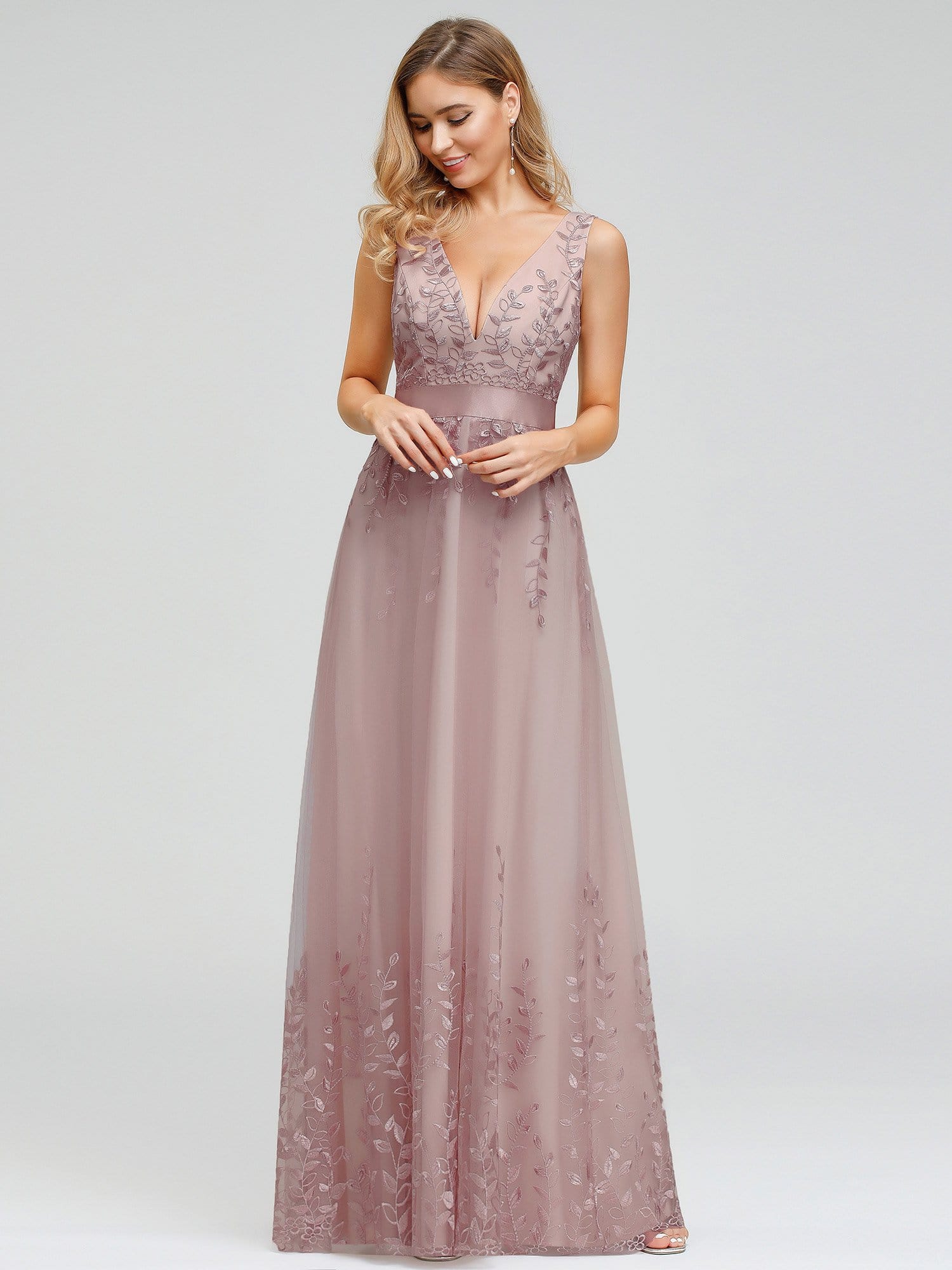 Color=Pink | Romantic V-Neck Embroidery Maxi Bridesmaid Dress-Pink 9