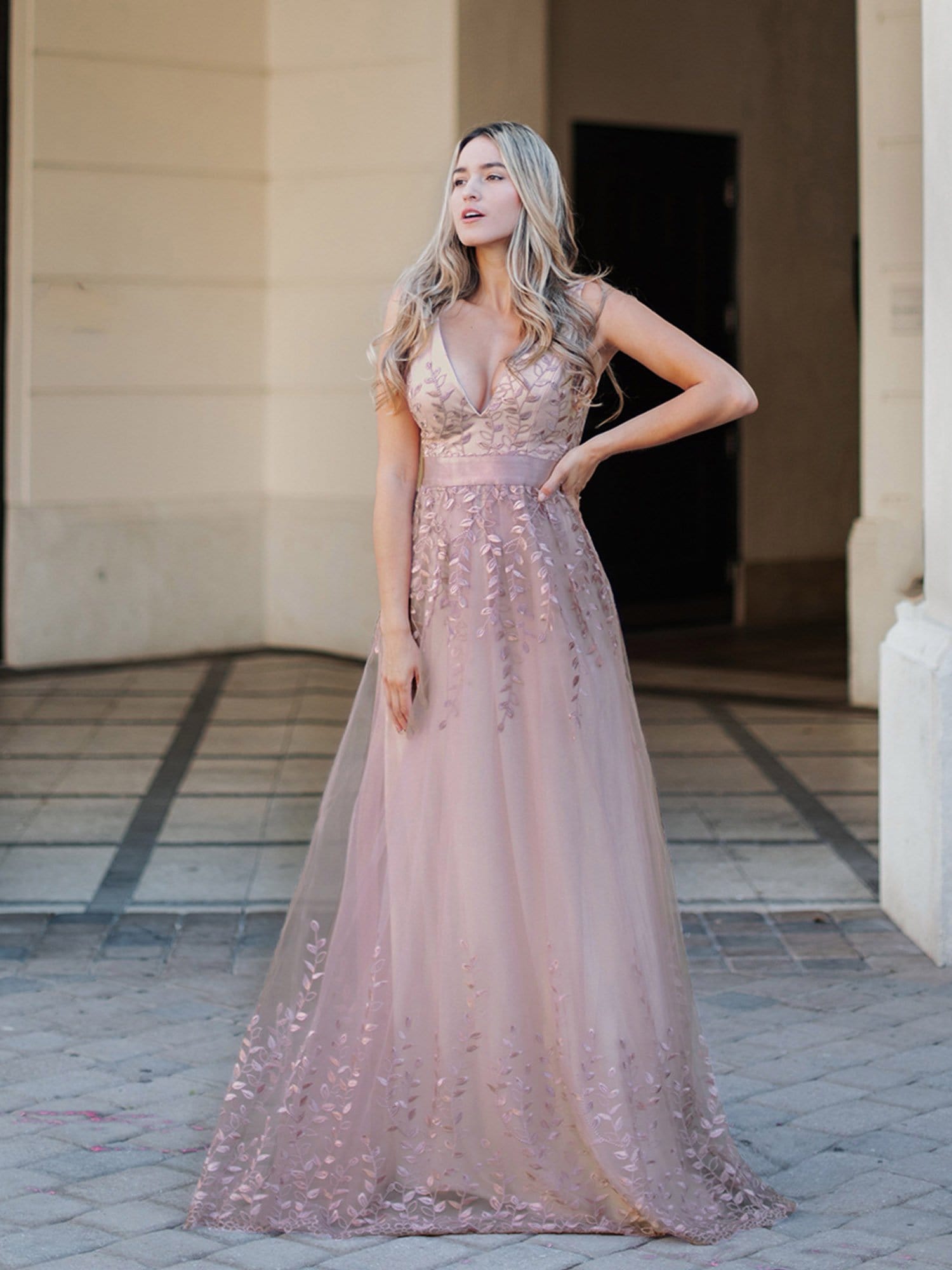Color=Pink | Romantic V-Neck Embroidery Maxi Bridesmaid Dress-Pink 2
